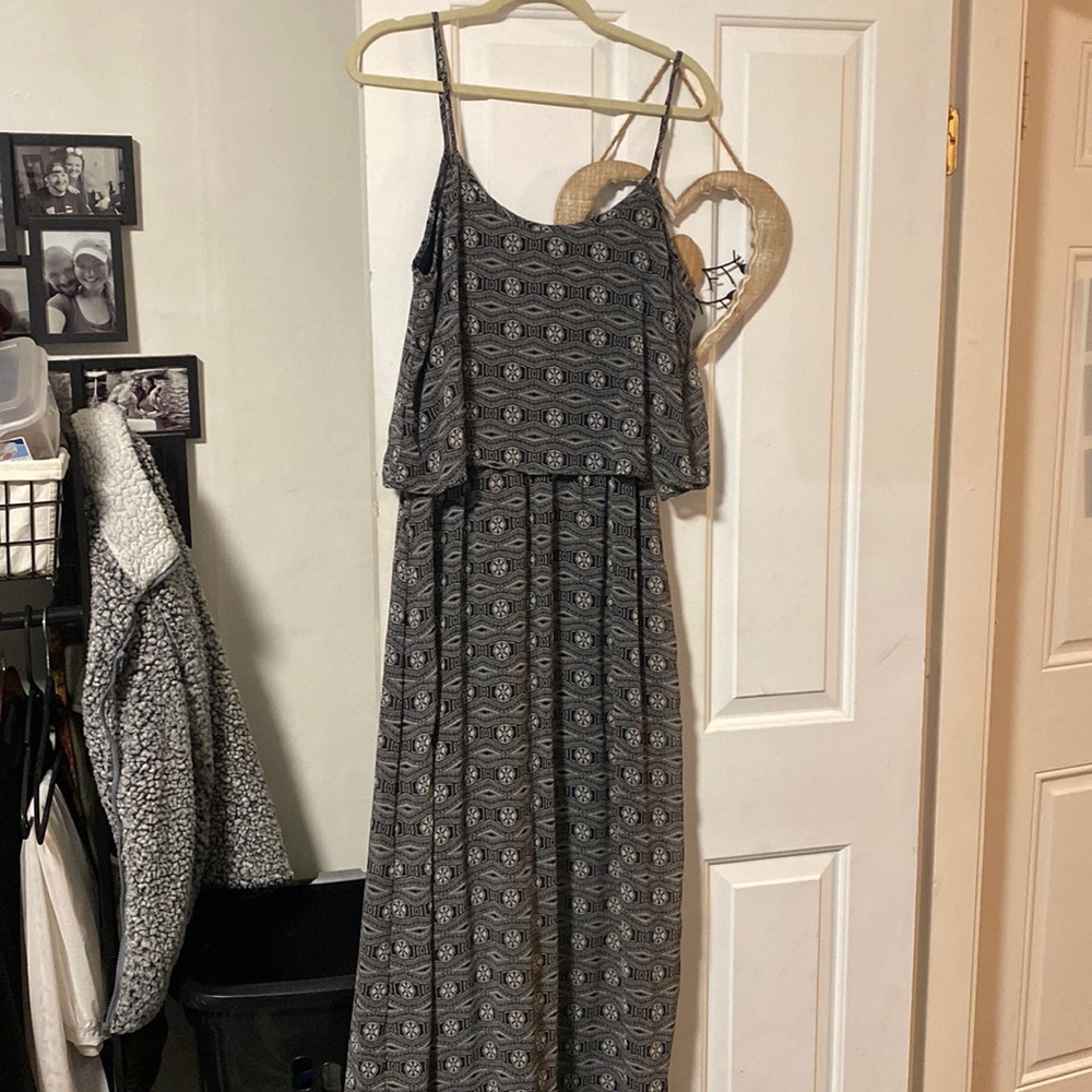 Black and white print maxi dress